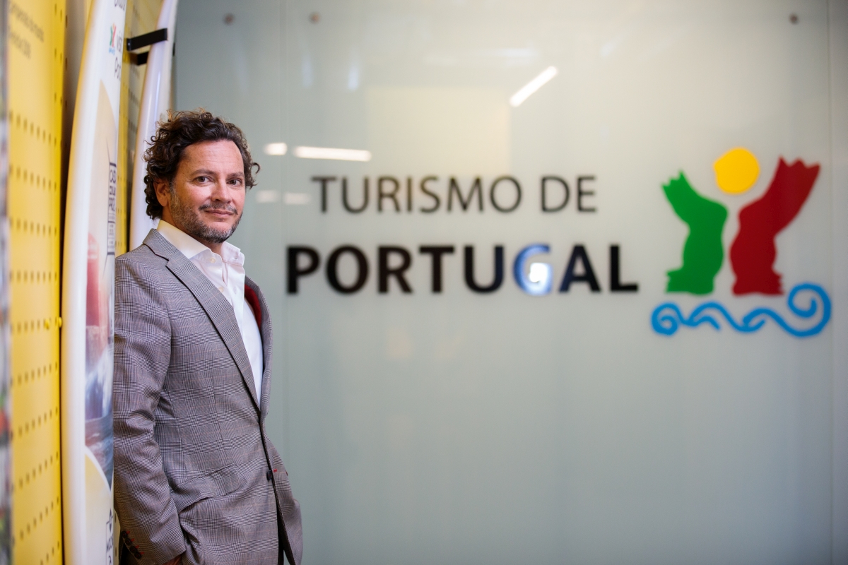 Luís Araújo sai. Carlos Abade é o novo presidente do Turismo de